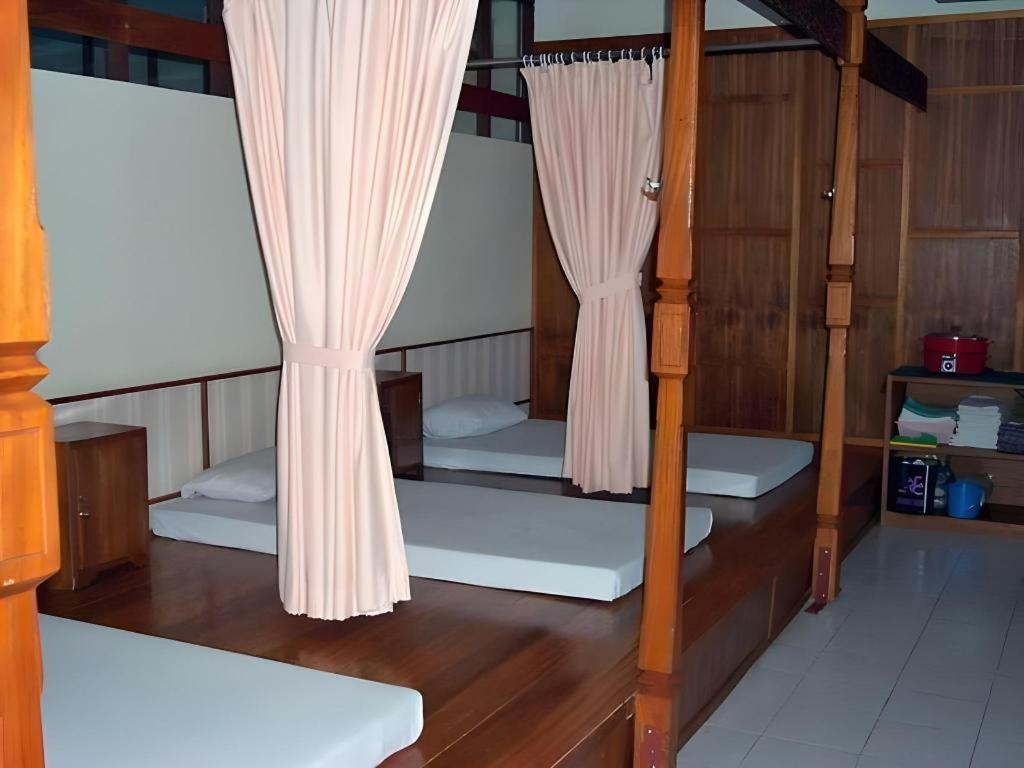 River Kwai Village Hotel Бан-Каенг-Рабоет Экстерьер фото